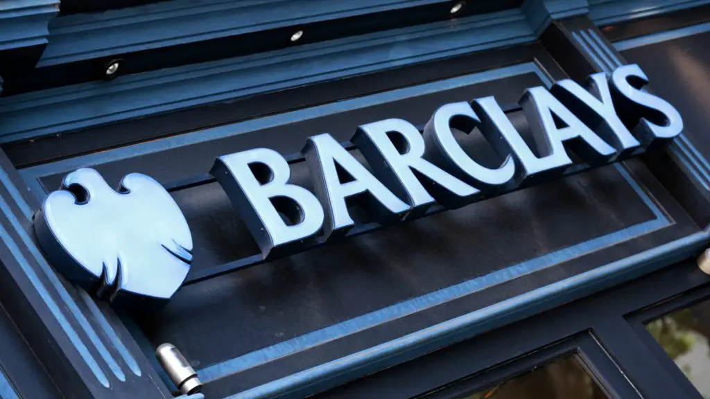 Los clientes de Barclays podrán comprar euros y dólares en su aplicación.